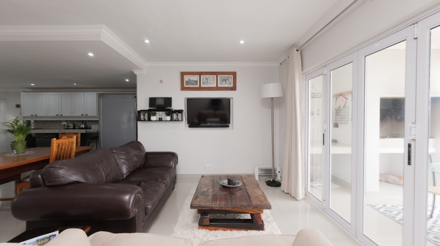 4 Bedroom Property for Sale in Agulhas Western Cape